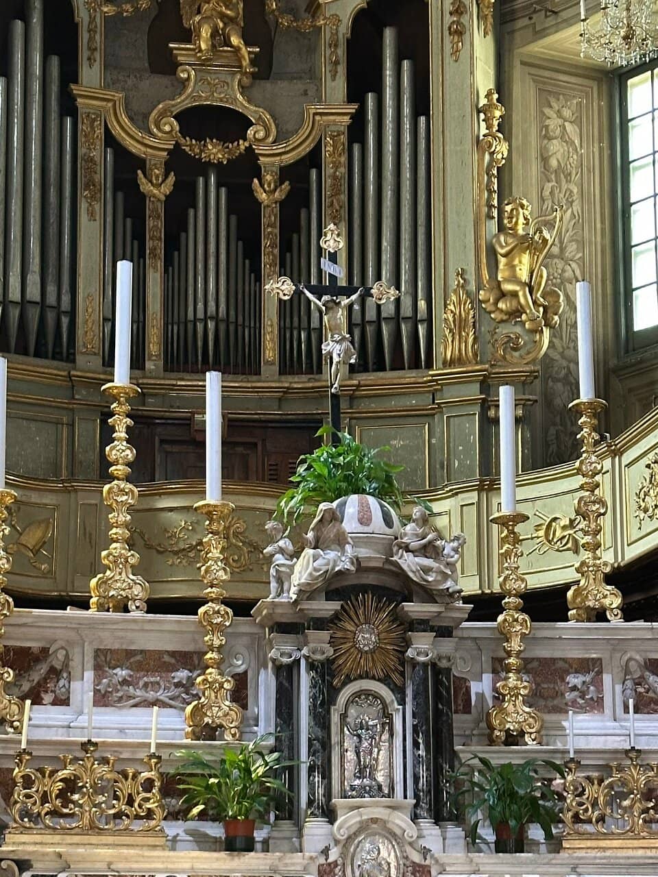 Vertical photo