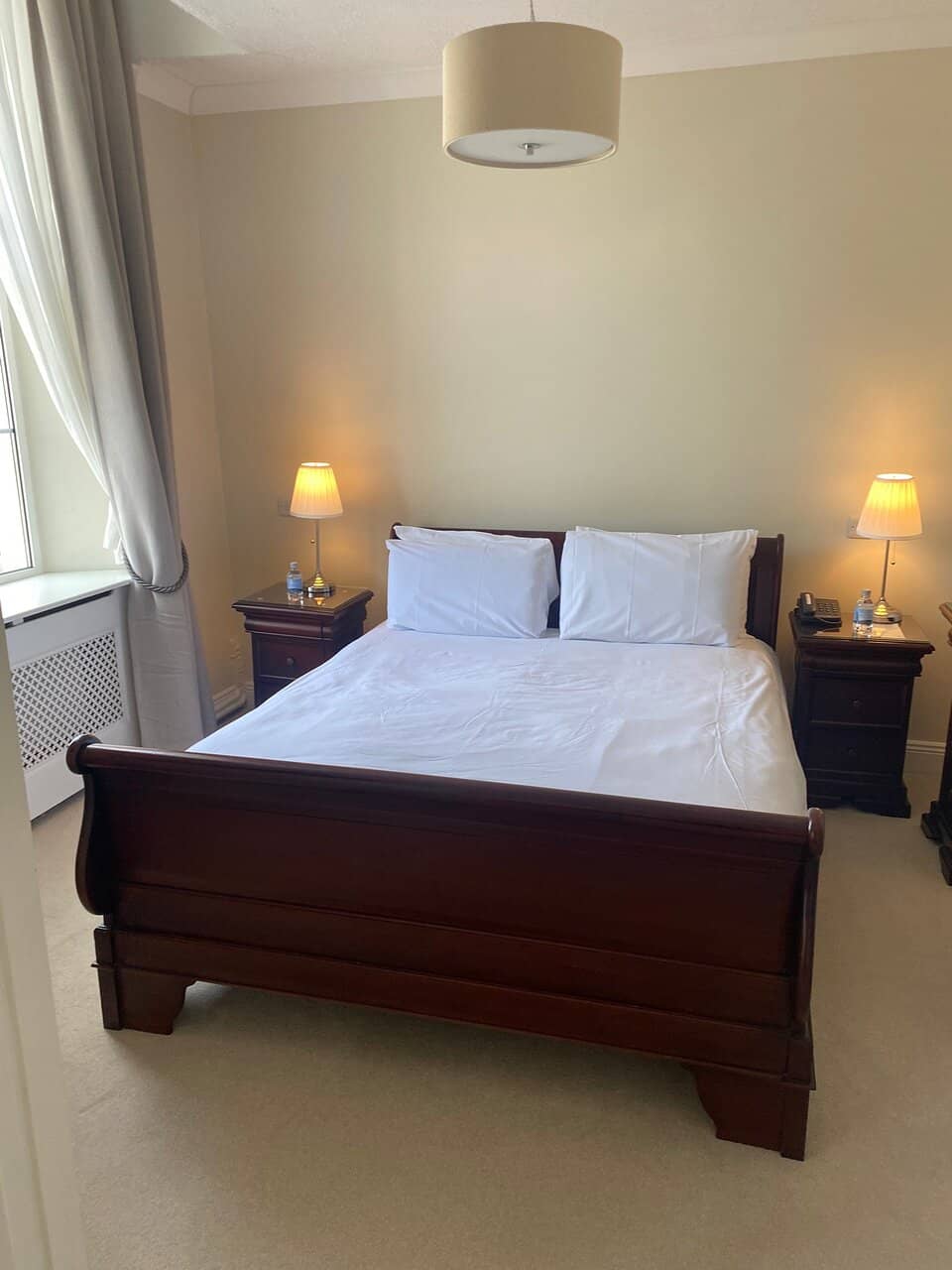 Traditional Bar Ambiance