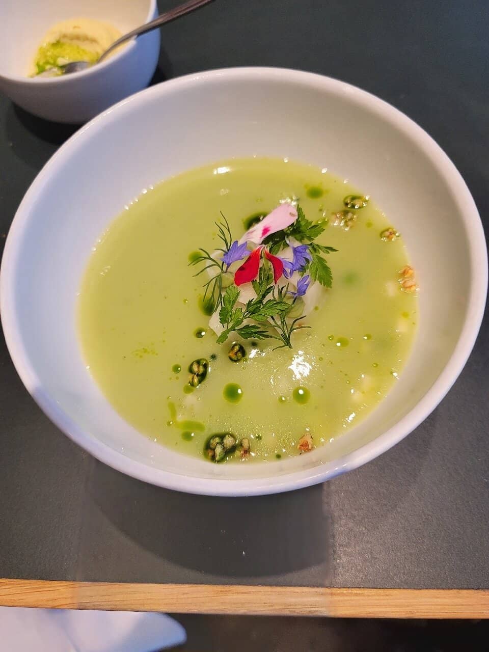 Cozy Bistro Atmosphere