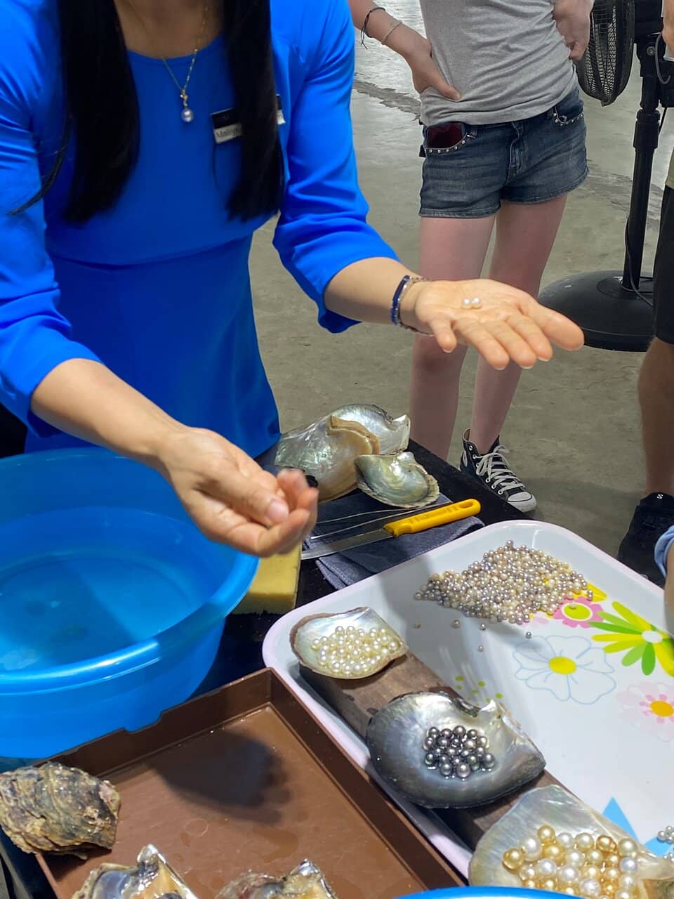 Pearl Jewelry Showcase