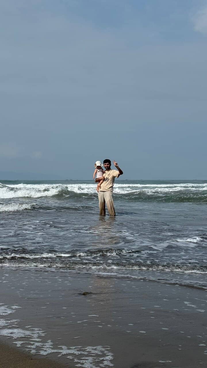 Coral Reefs & Coastal Views