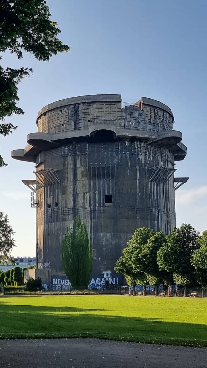 Architectural Contrast