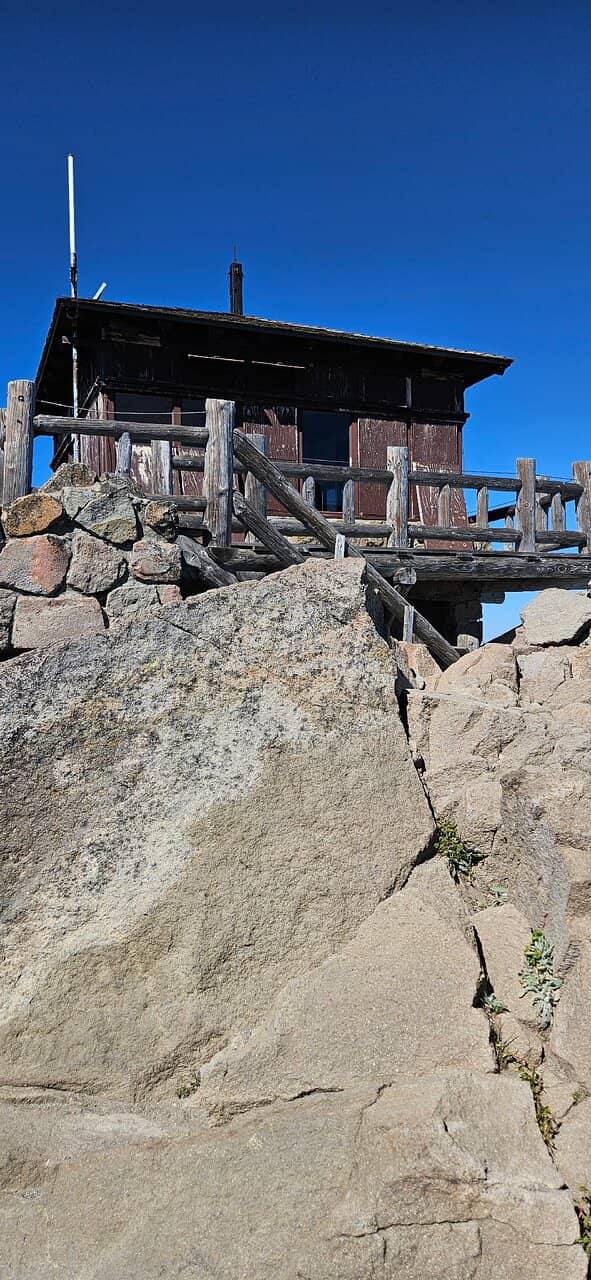 Cleetwood Cove Trail