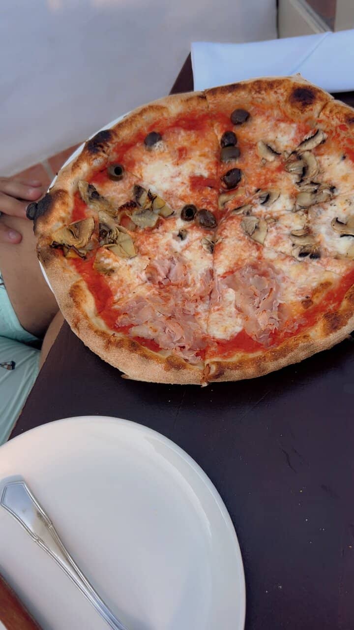 Charming Garden Ambiance