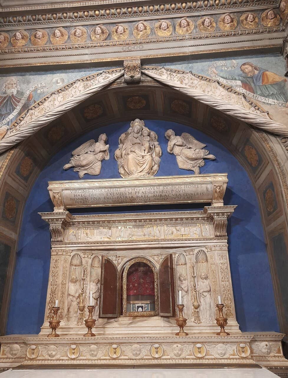 Vertical photo