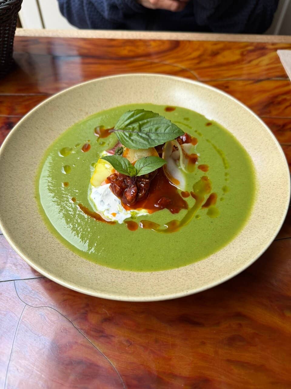 Eclectic Retro Atmosphere