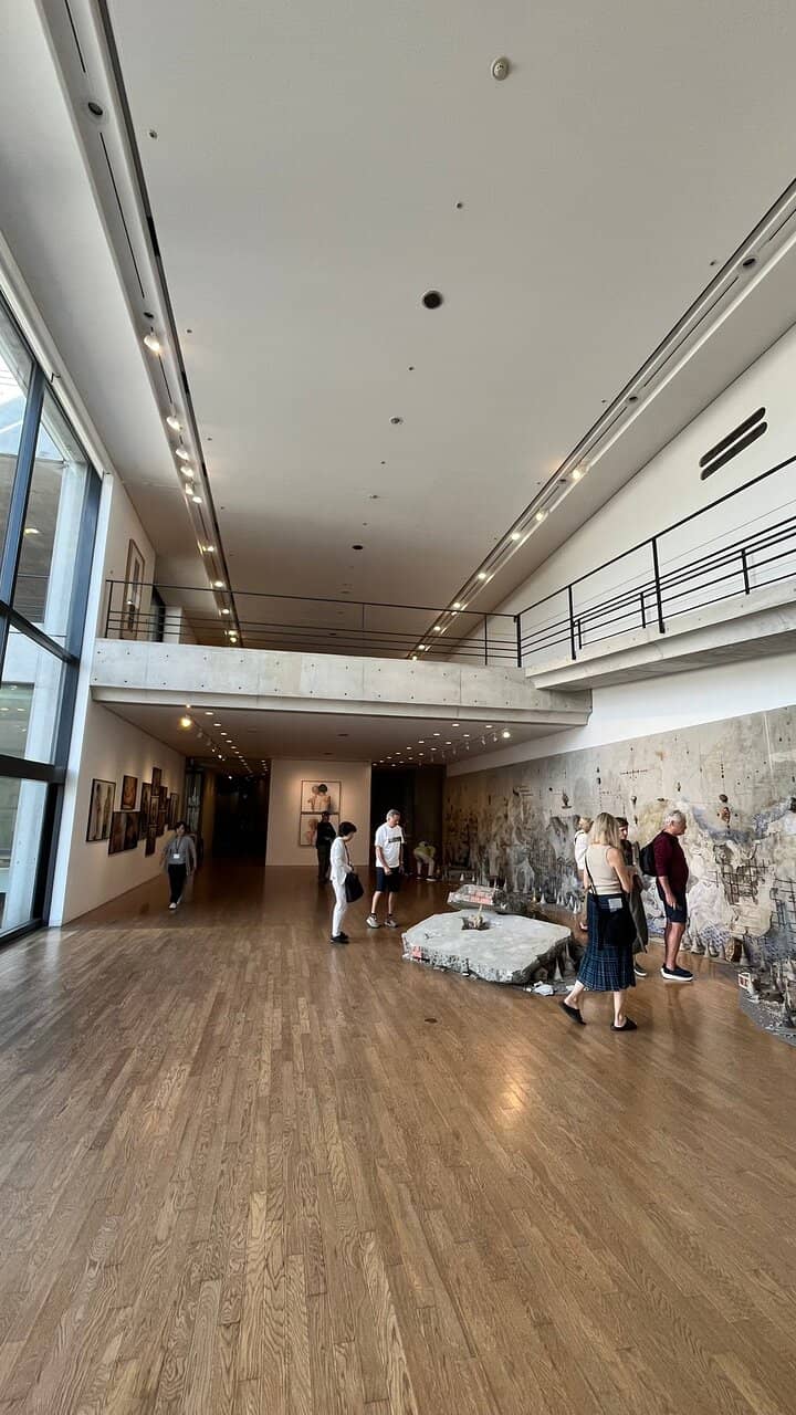 The Oval Room