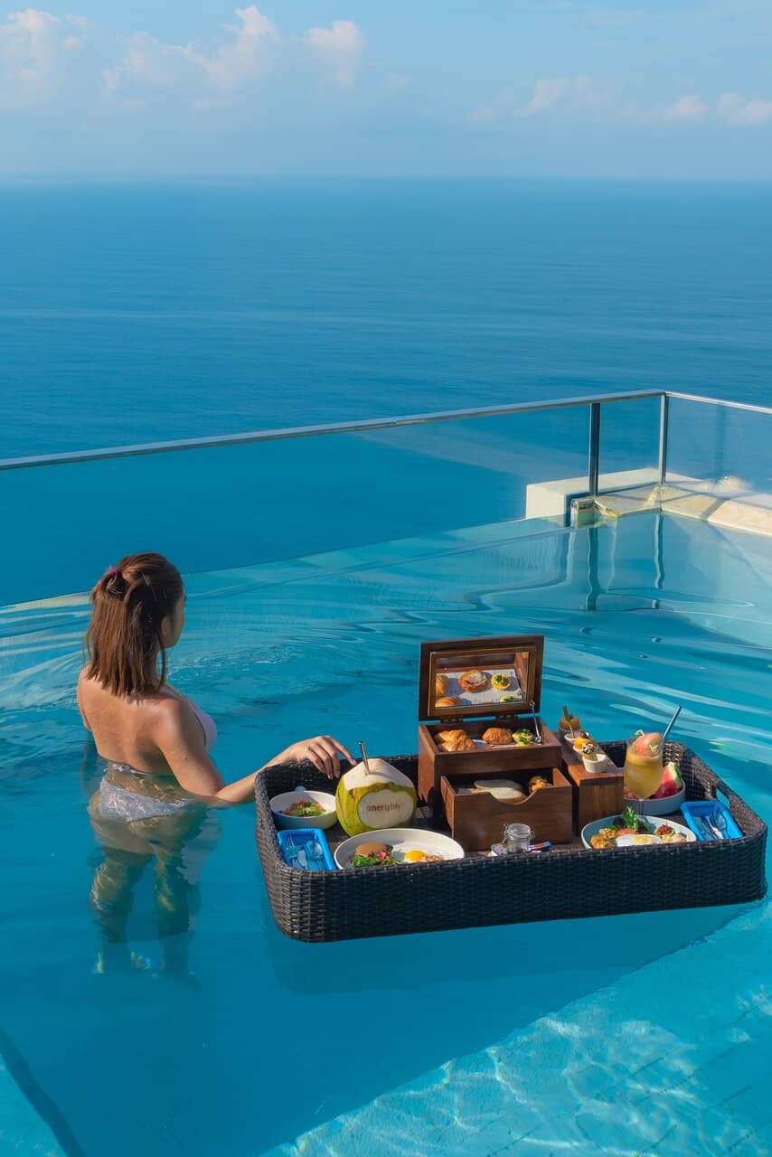 Luxury Relaxation & Views