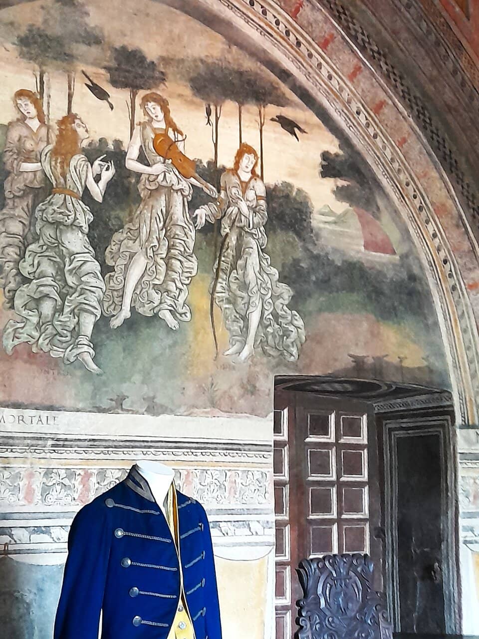 Wall Walk and Cellars