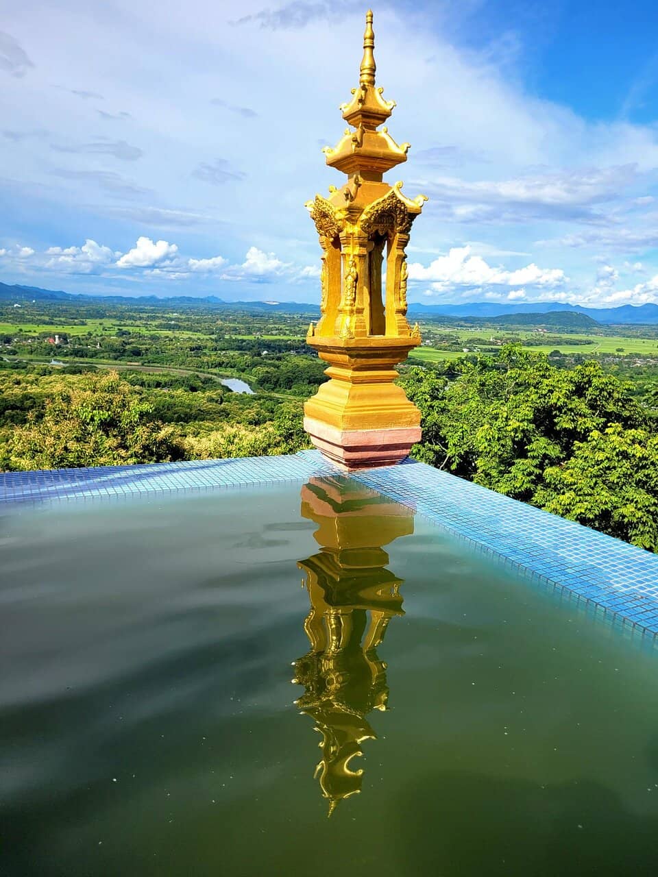 The Grand Buddha Statue