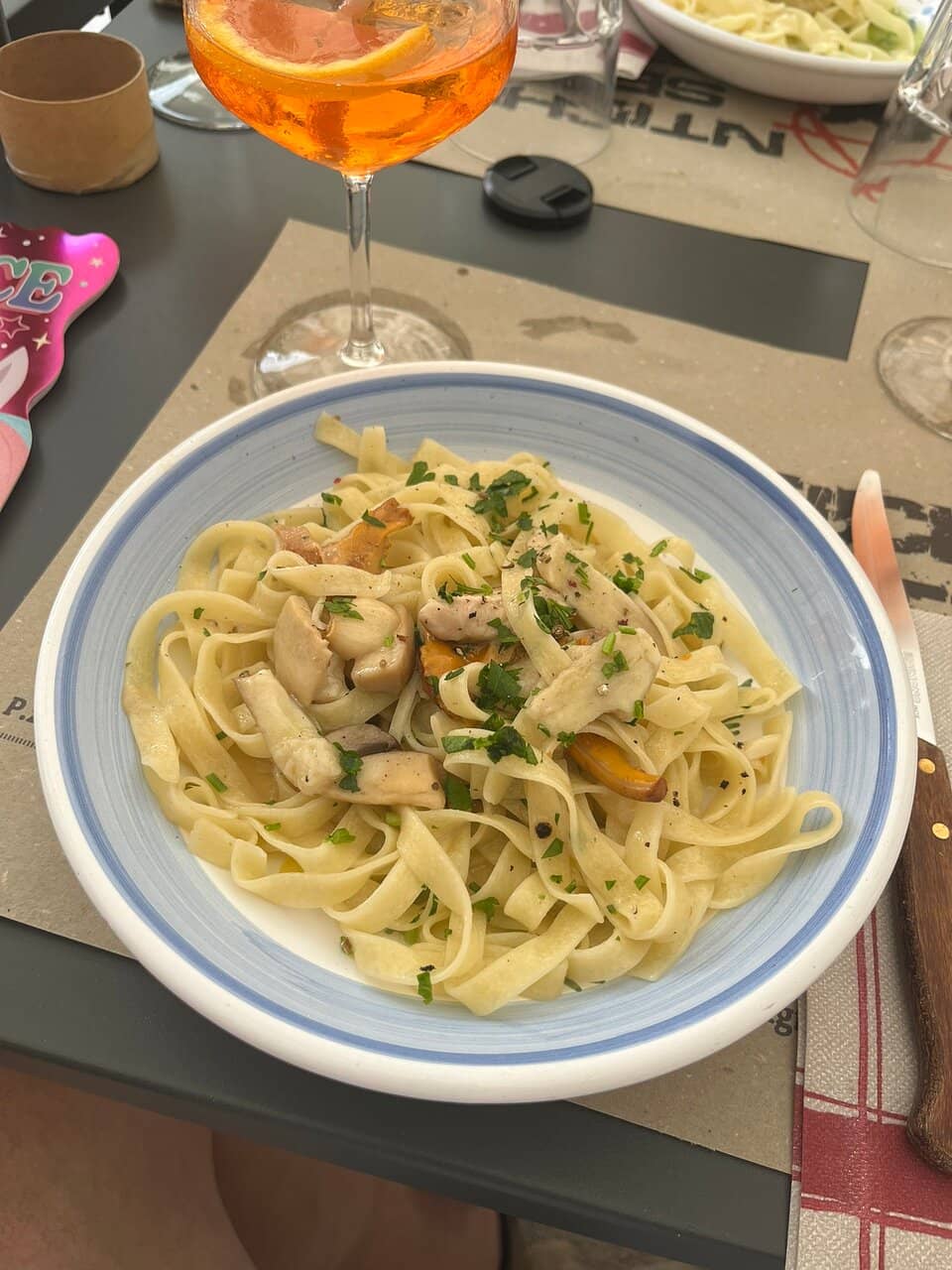 Traditional Atmosphere & Wine Pairings