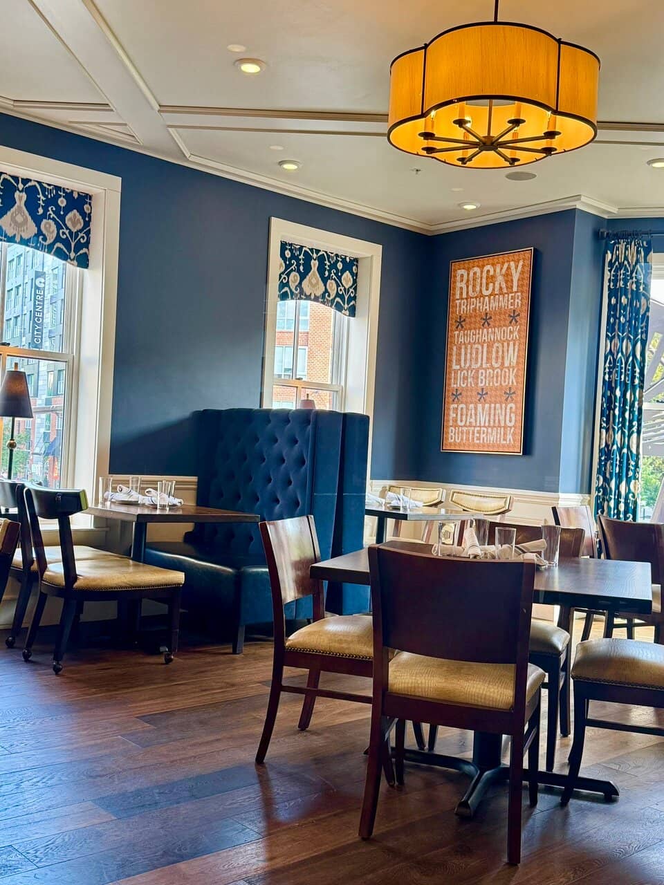 Cozy & Classy Ambiance