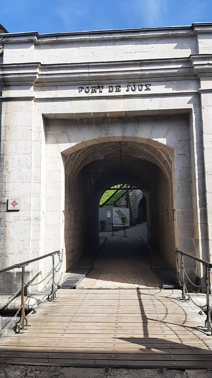 The Gun Emplacement