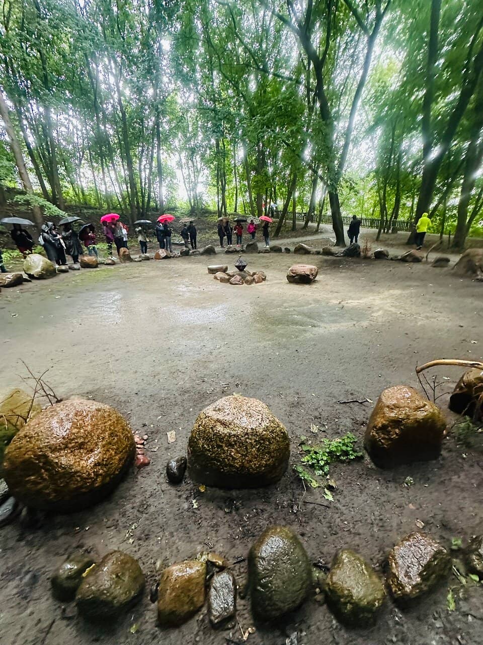 Proximity to Kamýk Castle Ruins
