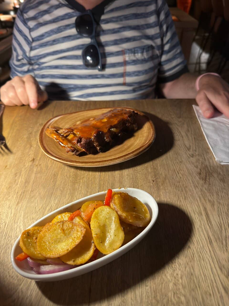 All-Day Dining & Live Music