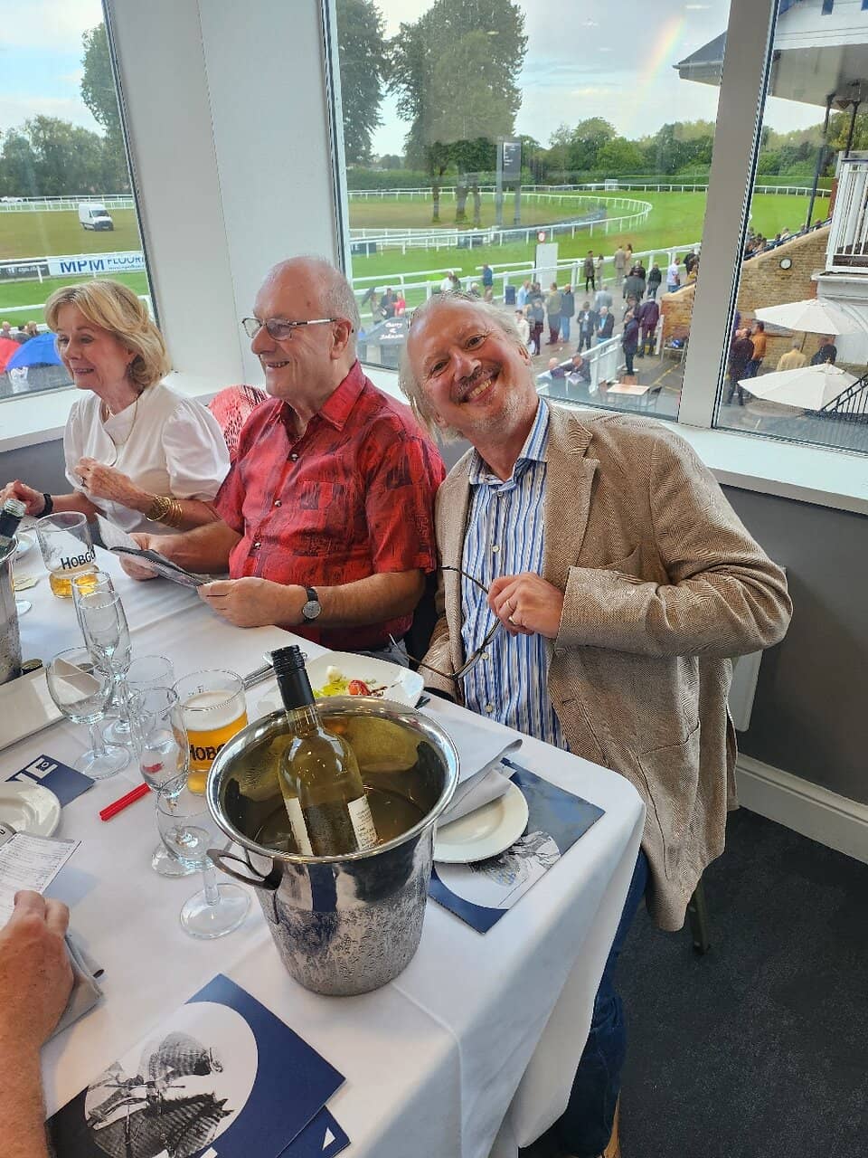 Monday Night Racing & Live Bands