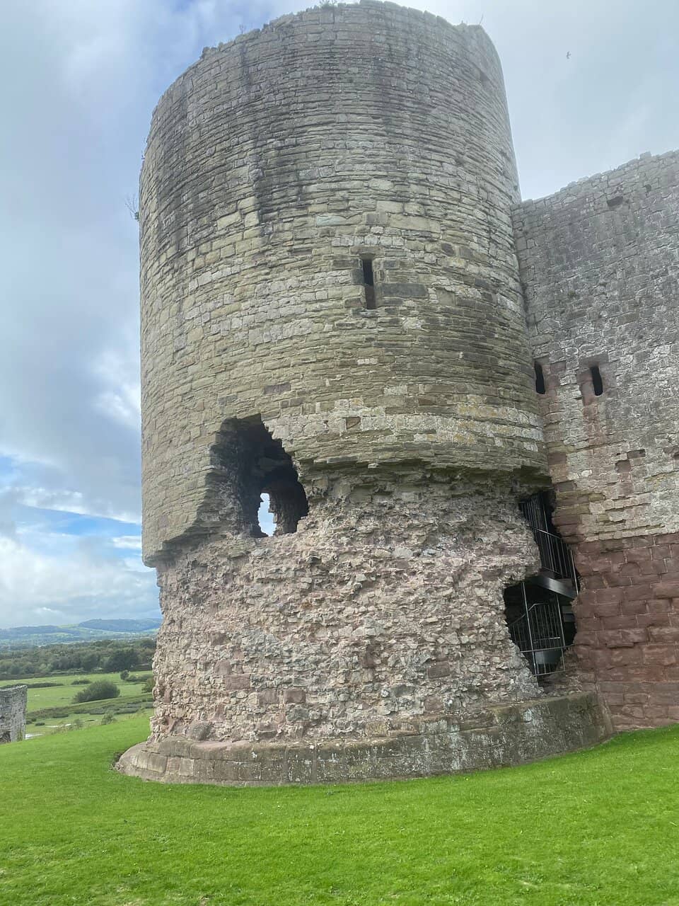 Castle Ruins Exploration