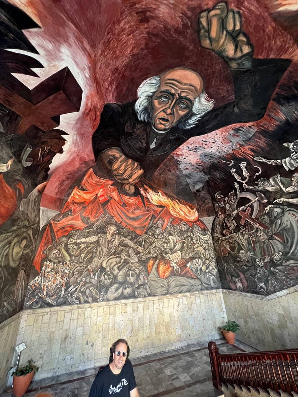 Central Plaza Ambiance