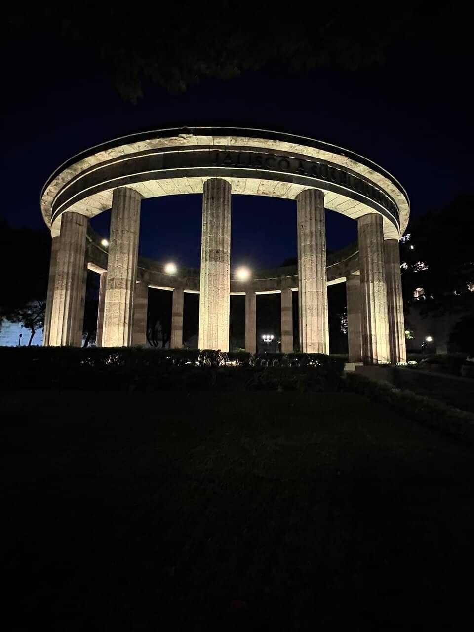 Urns of Illustrious Figures