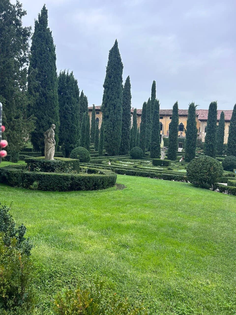 Renaissance Gardens