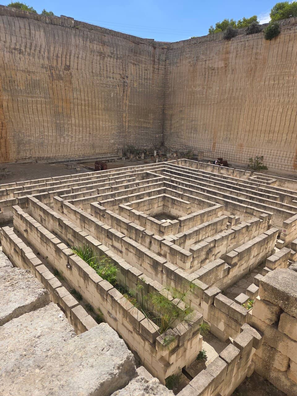 The Mineral Labyrinth