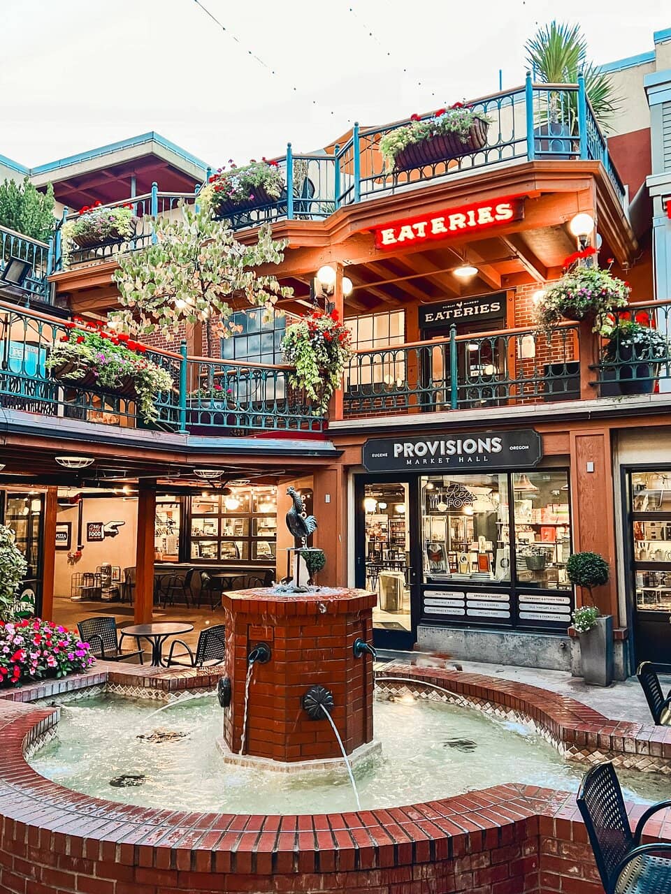 Courtyard Ambiance