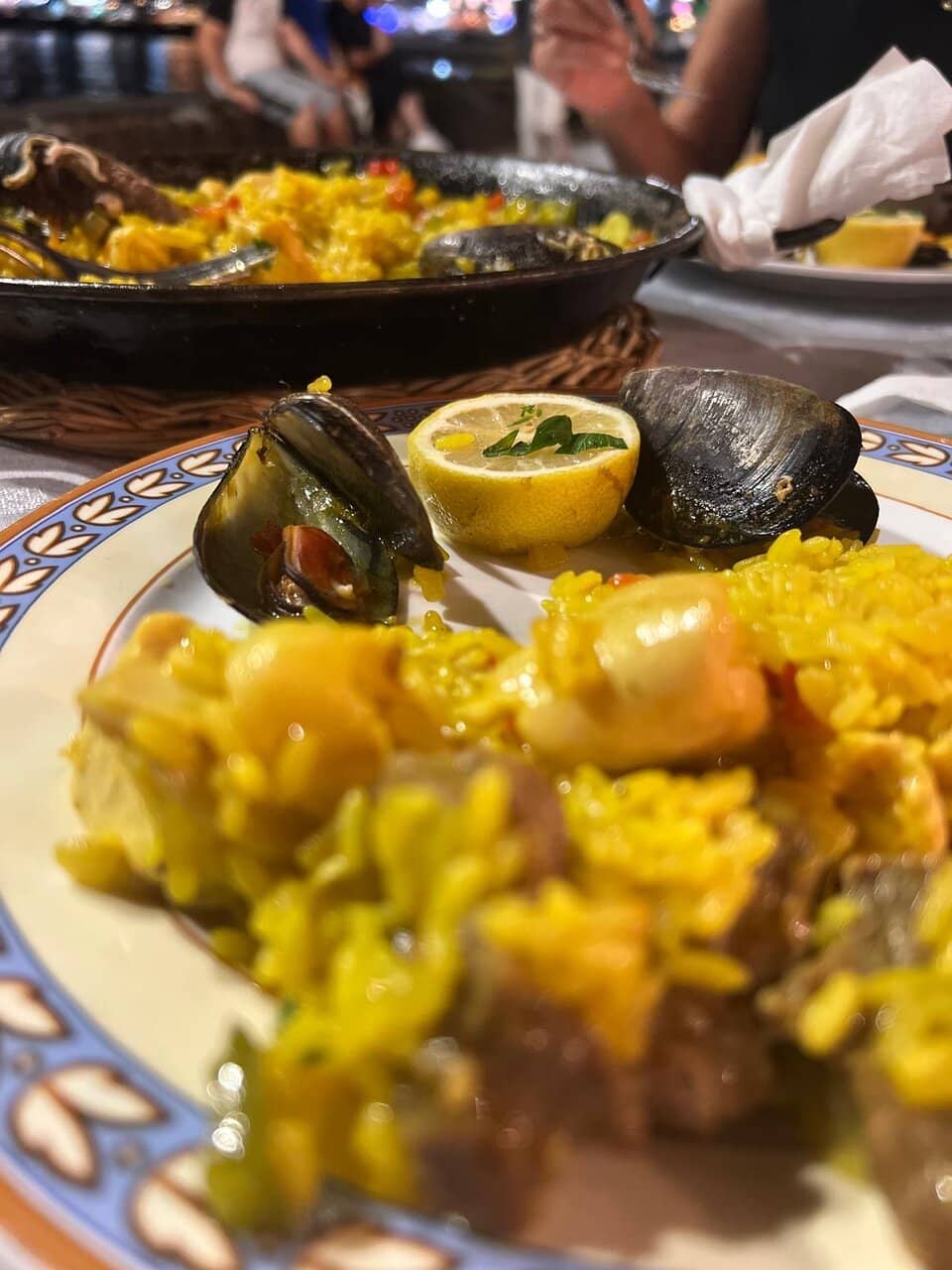 Extensive Spanish & Grill Menu