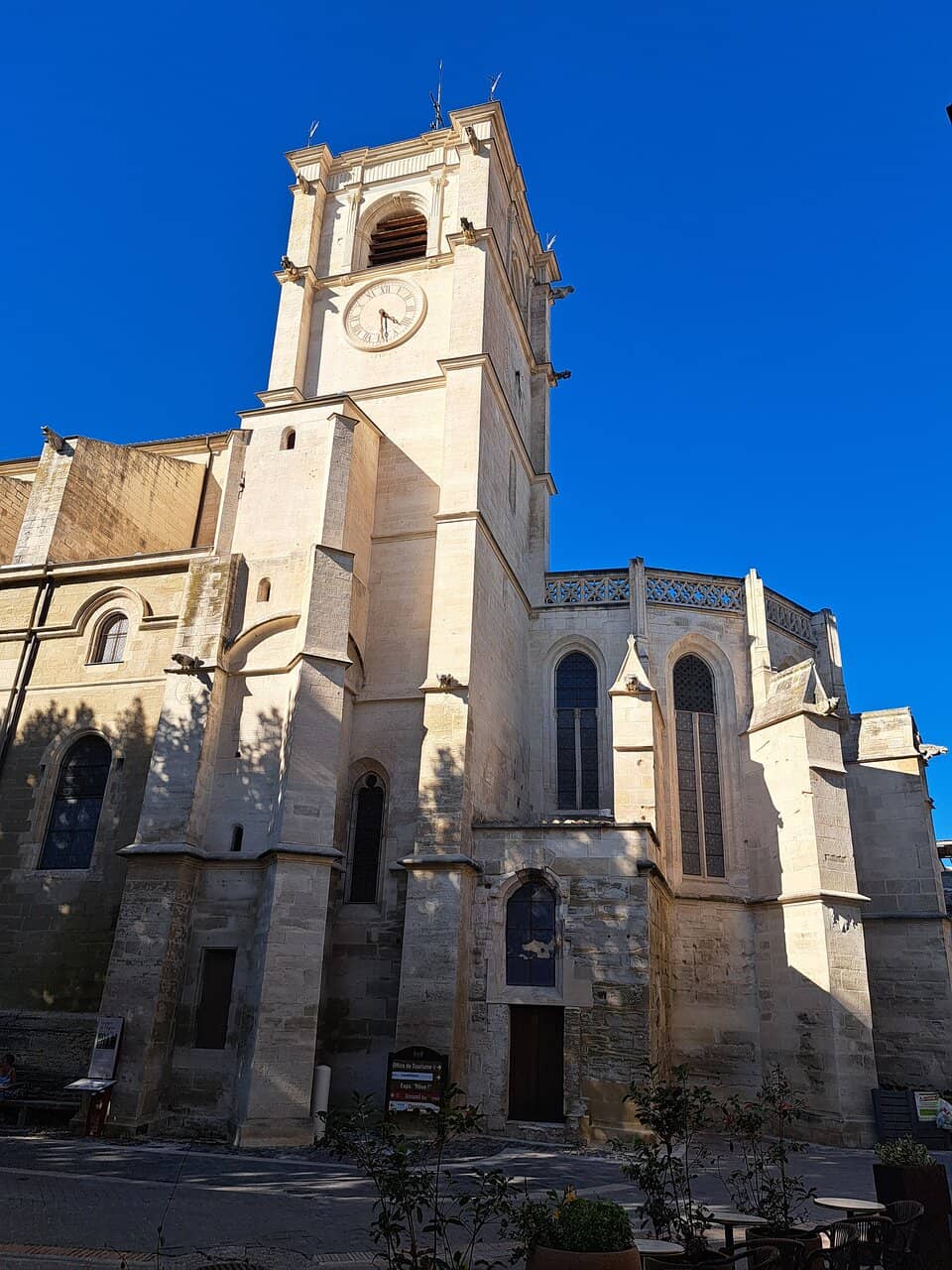 Modern Art Integration