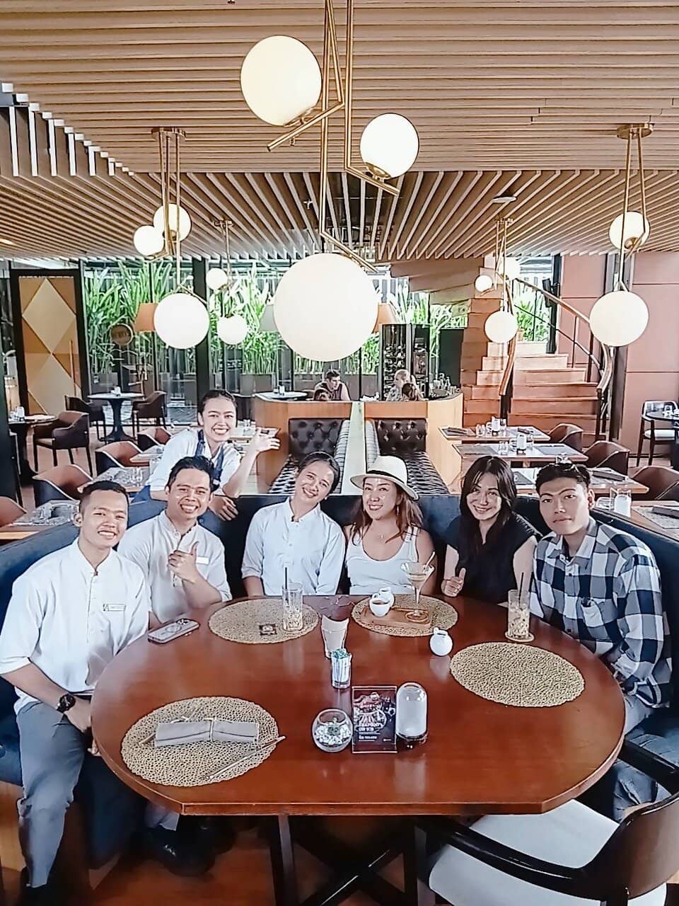 Exceptional Steaks and Cocktails