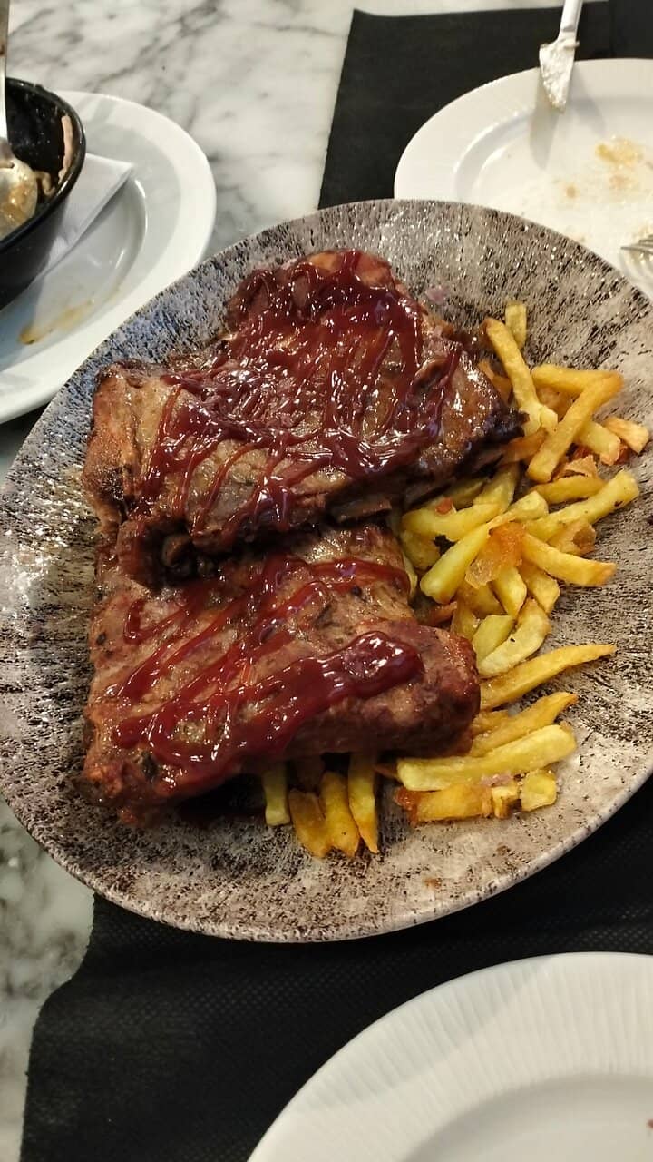 Warm & Friendly Service