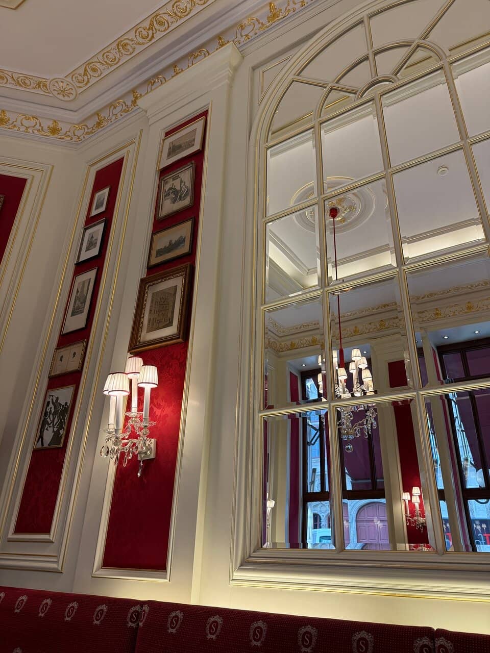 Aristocratic Ambiance