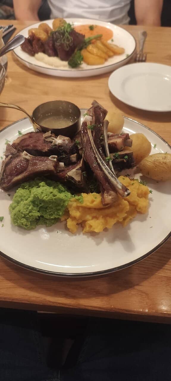 Fresh Seafood Paradise