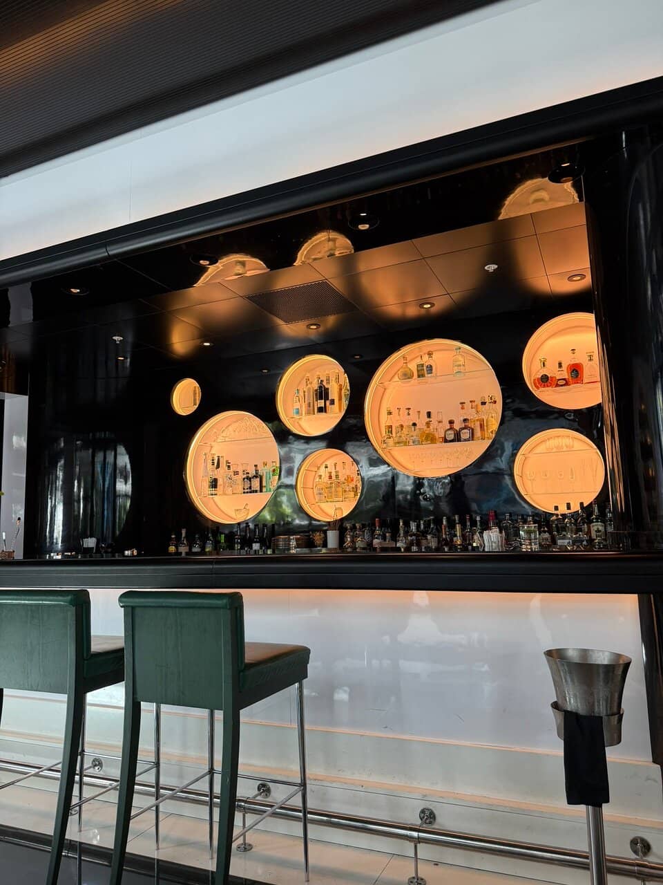 Engaging Bartender Experience