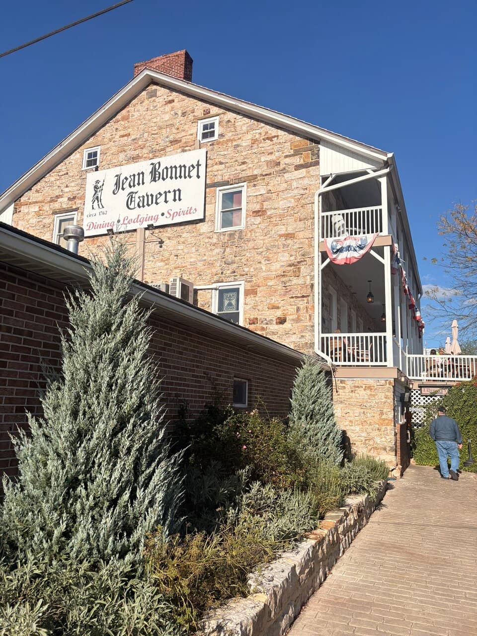 Cozy Overnight Stays