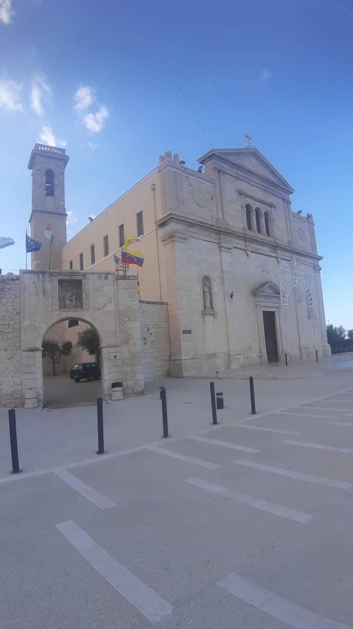 Vertical photo