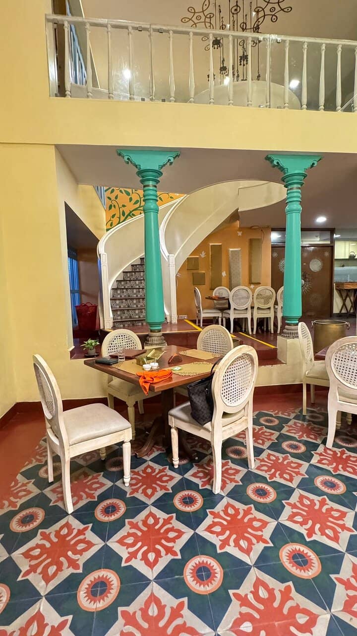 Homely Yet Elegant Ambience