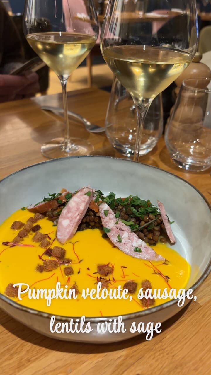 Charming & Stylish Ambiance