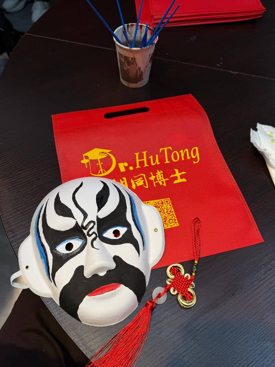 Local Eateries & Shops