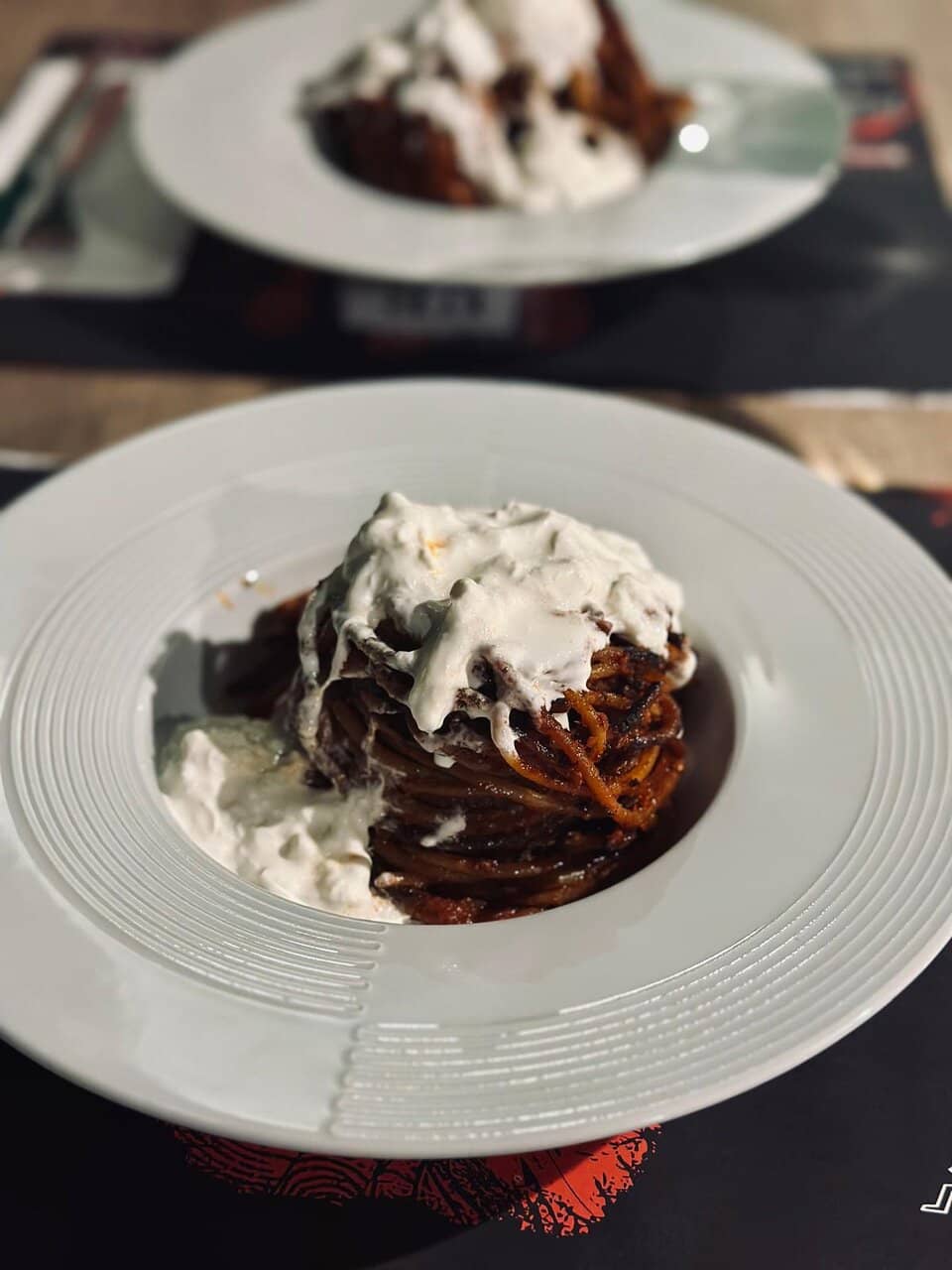 Cozy & Social Atmosphere