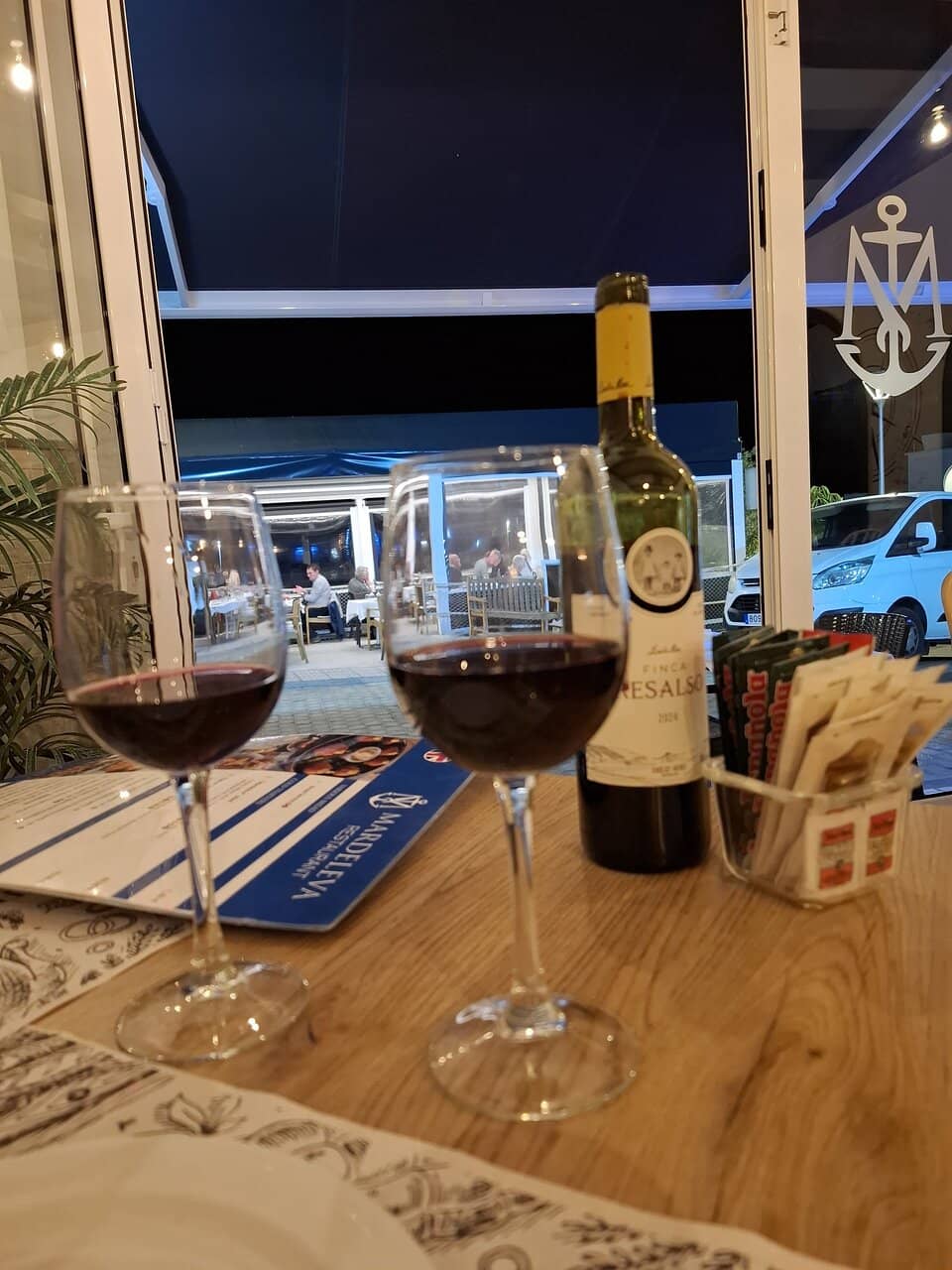 Panoramic Marina Views