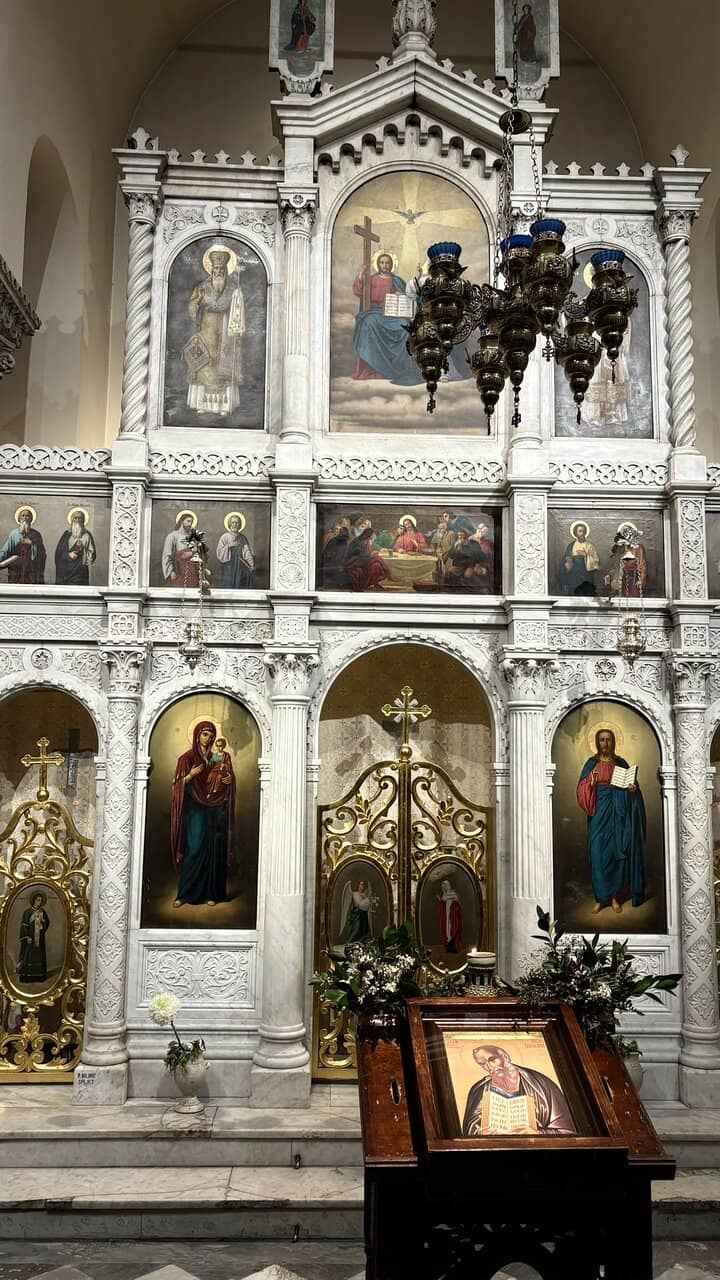 Vertical photo
