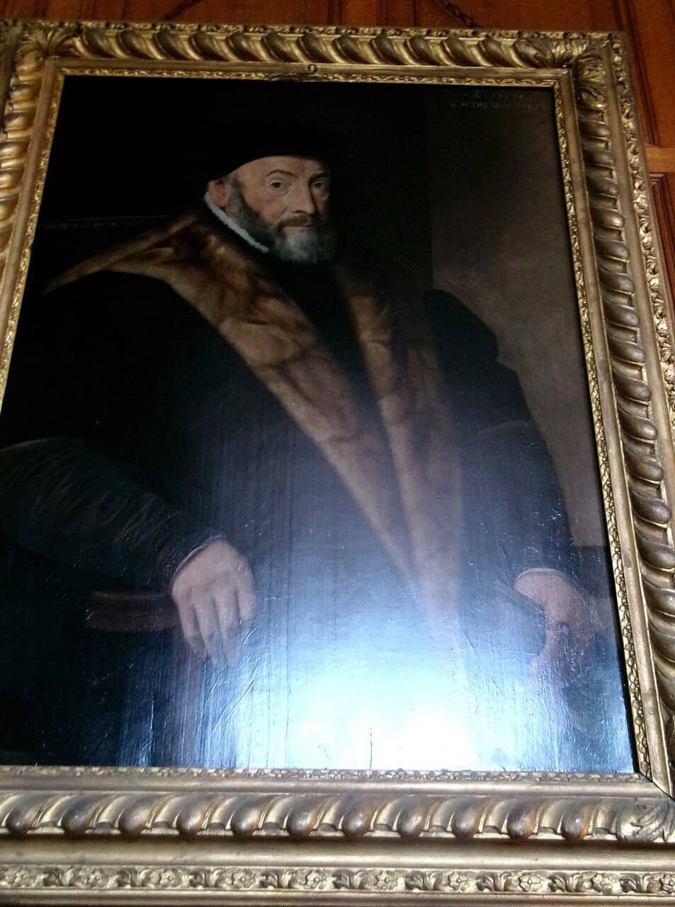 Vertical photo