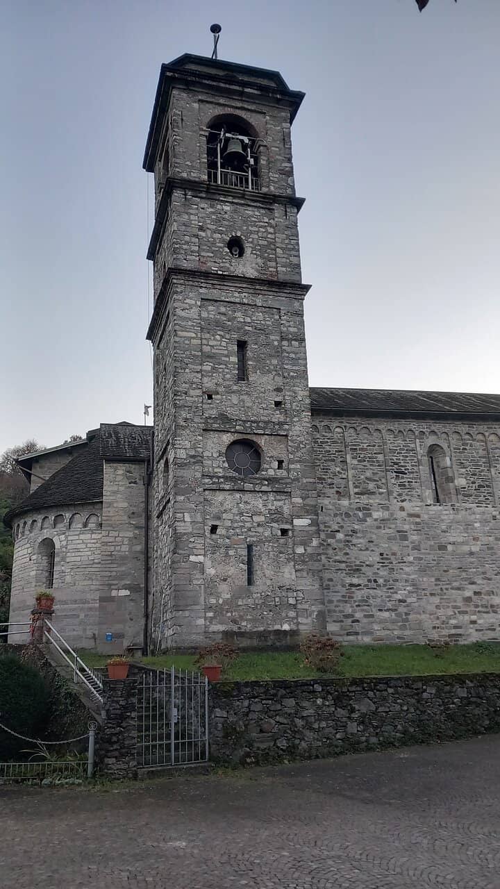 Vertical photo