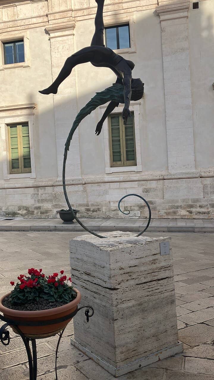 People-Watching Paradise