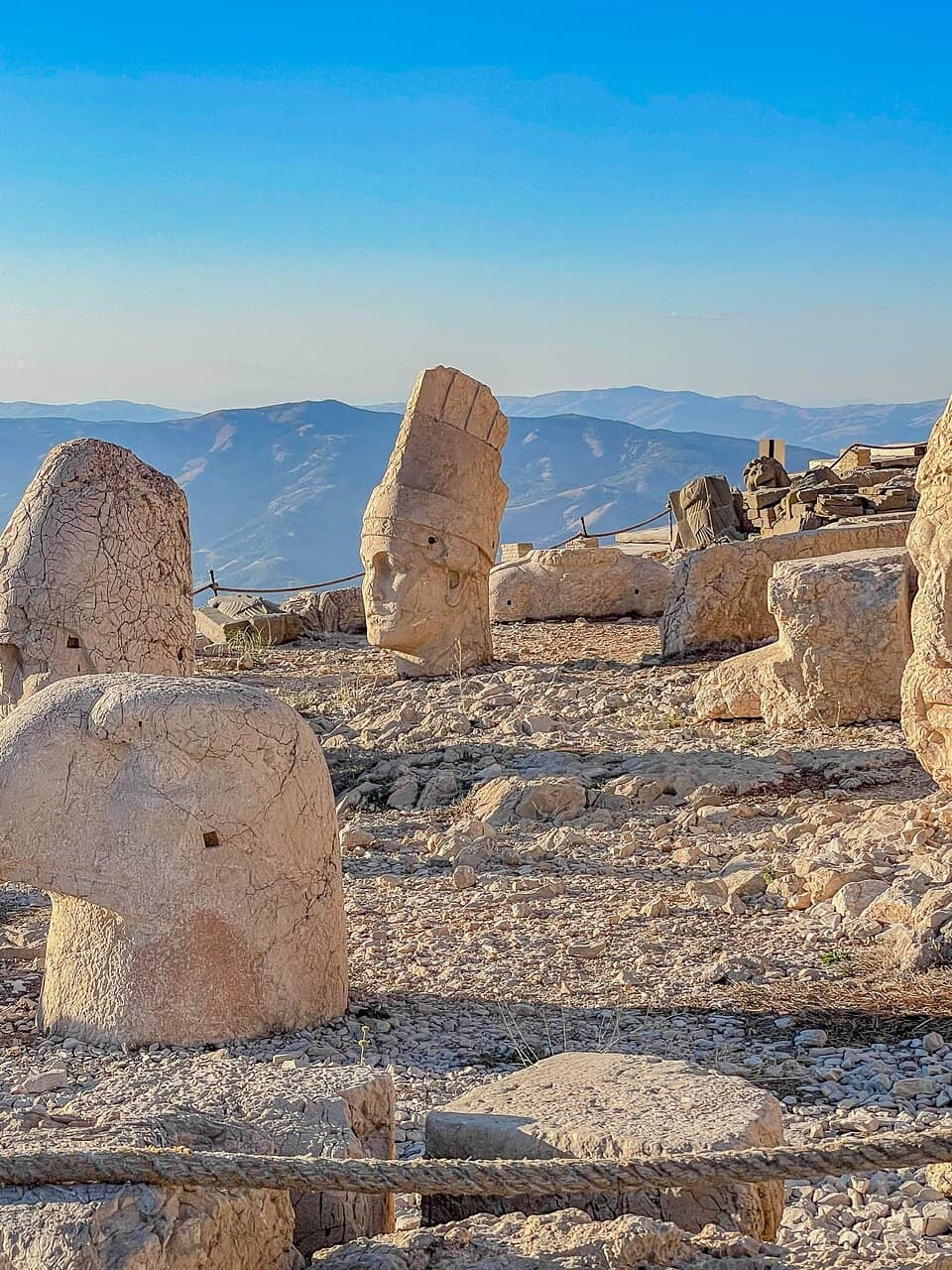 Panoramic Mountain Views