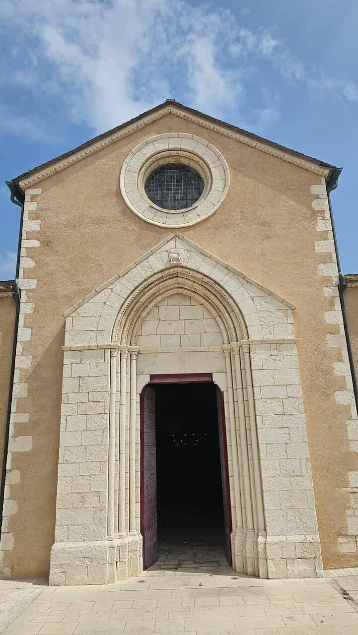 Vertical photo
