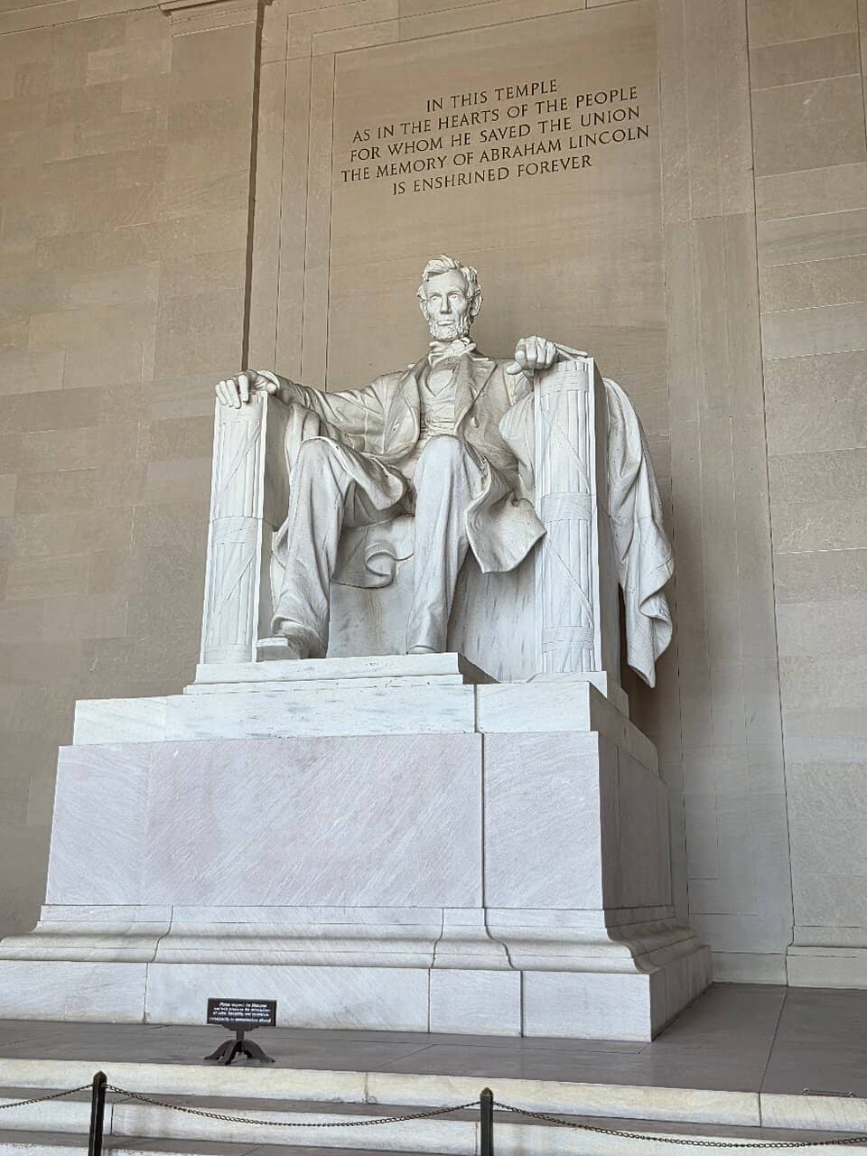 Reflecting Pool's Iconic Views