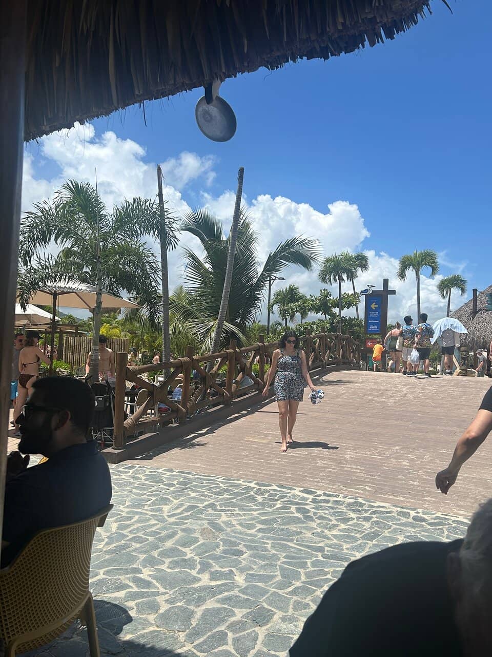 Shopping & Local Crafts