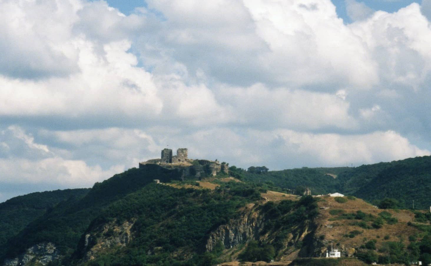 Anadolu Kavağı Castle Ruins