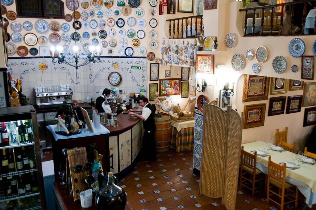 Homely Atmosphere & Decor